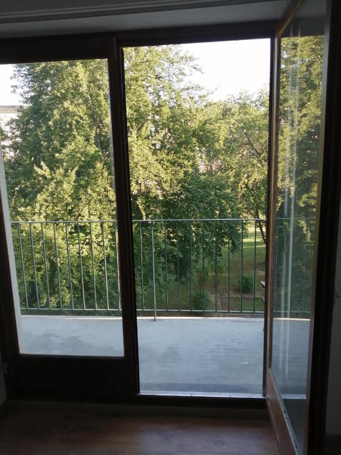 Appartement Cosy Arret De Tram Saint-Louis Grenze Екстериор снимка